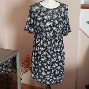 Maternity floral dress